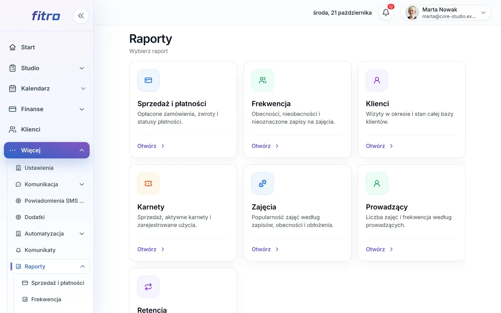 Lista raportów: sprzedaż i płatności, frekwencja, klienci, karnety, zajęcia, prowadzący i retencja